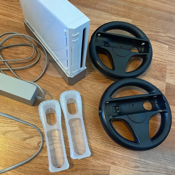 Nintendo Wii Console w/ stand, AC Adapter, and accessories - Picture 1 of 7